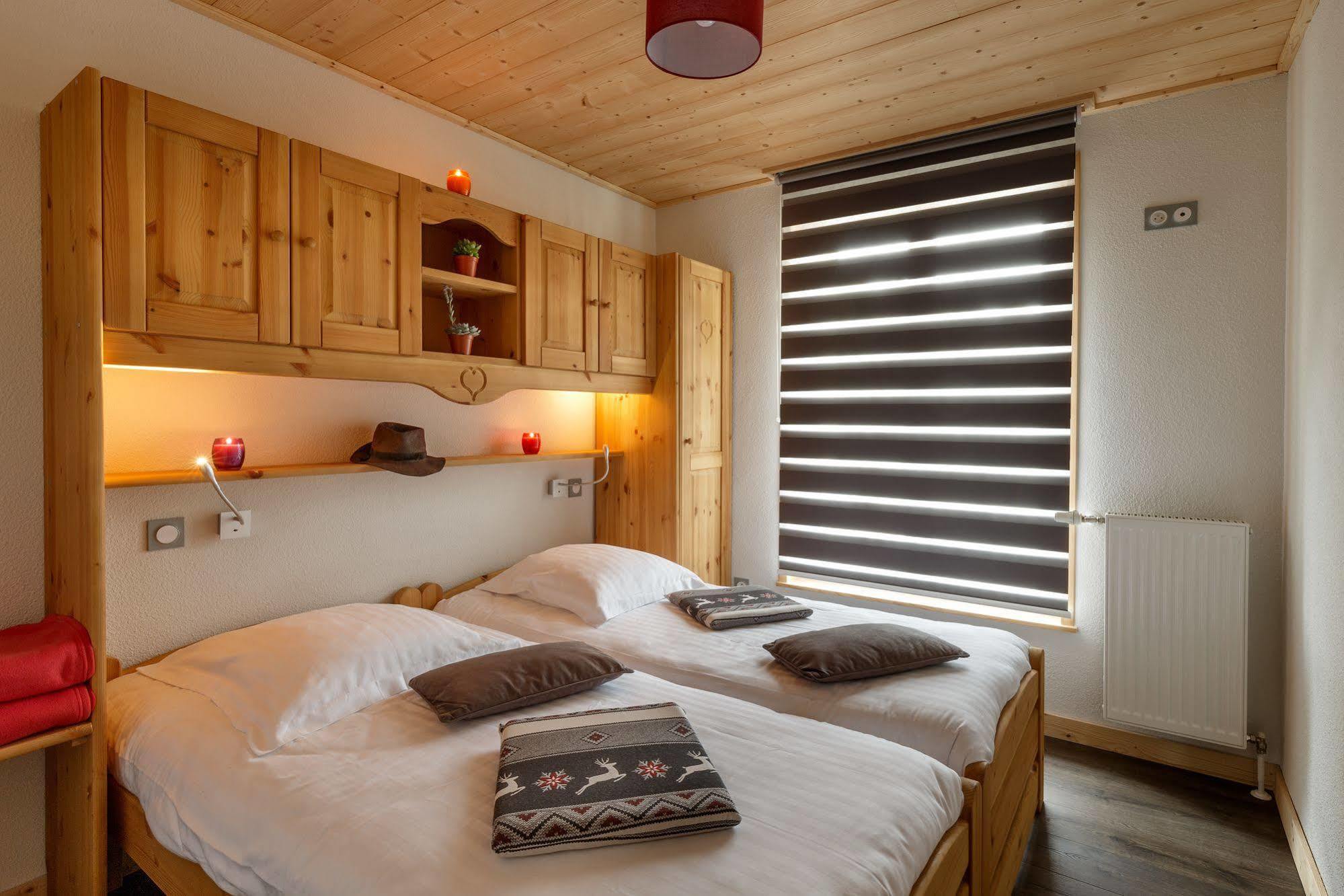 Residence Les Tavaillons Mijoux Luaran gambar